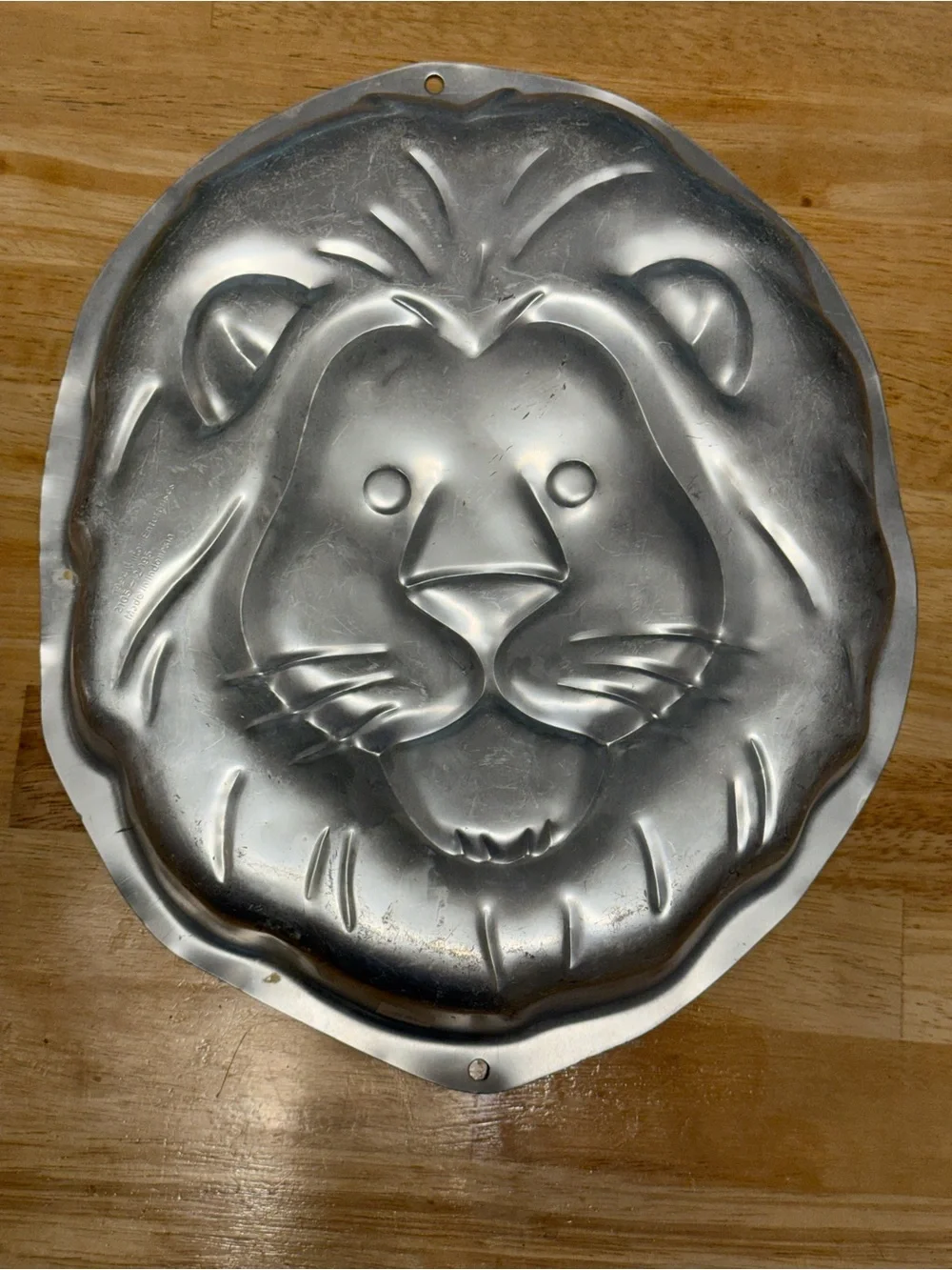 Vintage Wilton Lion Face Cake Pan 1994 #2105 Aluminum Safari Jungle Baking Mold